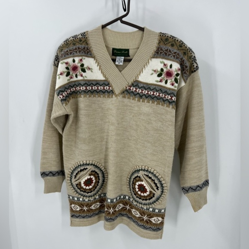 Dana Scott fall collection vintage wool blend embroidered floral pocket sweater